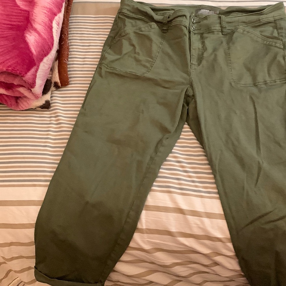Cropped Capris